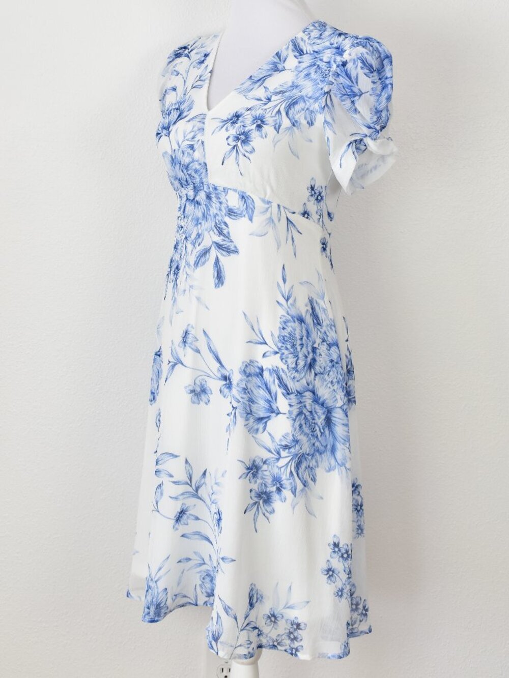Calvin Klein Floral Chiffon A-Line Dress - 2 - Picture 6 of 11